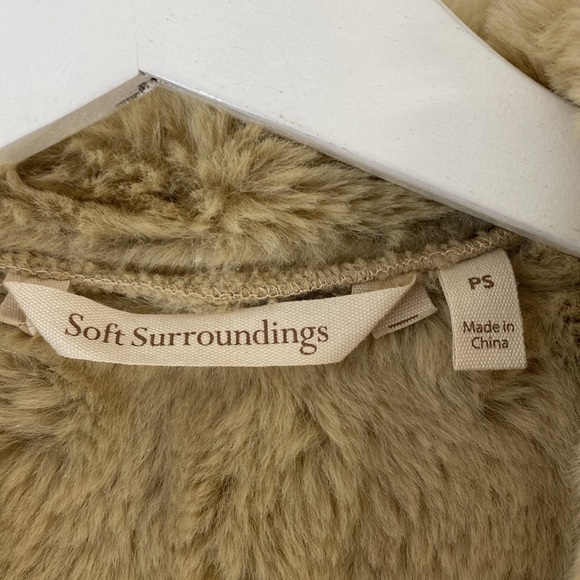 Soft Surroundings Faux Fur Coat Birgitta Coat PS Oversized Pockets - Picture 10 of 11